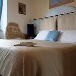 Bed & Breakfast Domus Deiana