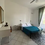 Bed & Breakfast Domus Deiana