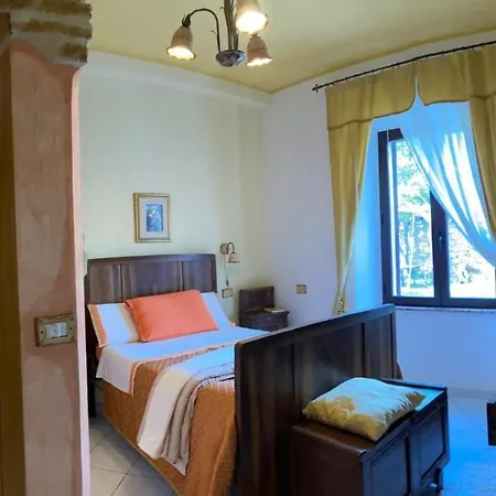 Domus Deiana مامويادا