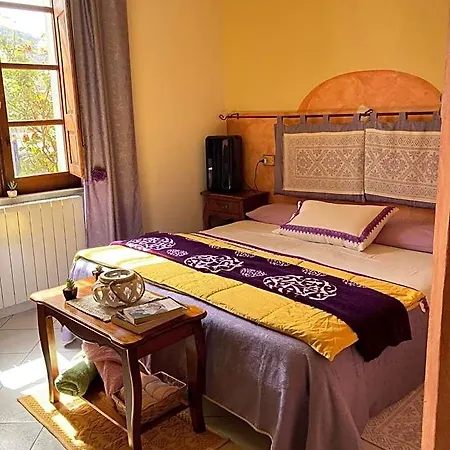 Bed & Breakfast Domus Deiana Mamoiada