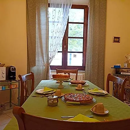 Domus Deiana 3* مامويادا