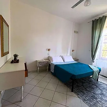 فندق مبيت وإفطار Domus Deiana مامويادا