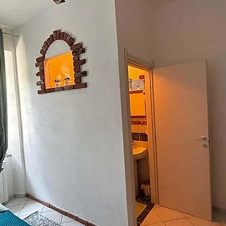 Domus Deiana فندق مبيت وإفطار مامويادا