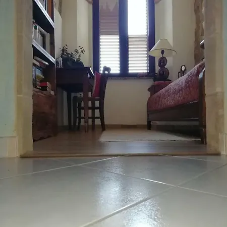 Domus Deiana 3* مامويادا